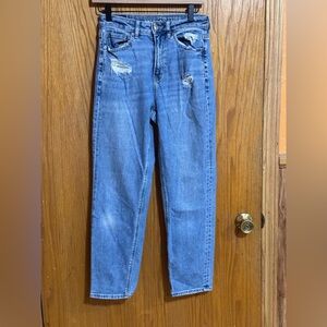 American Eagle mom straight sz 4 Women's Blue Jeans